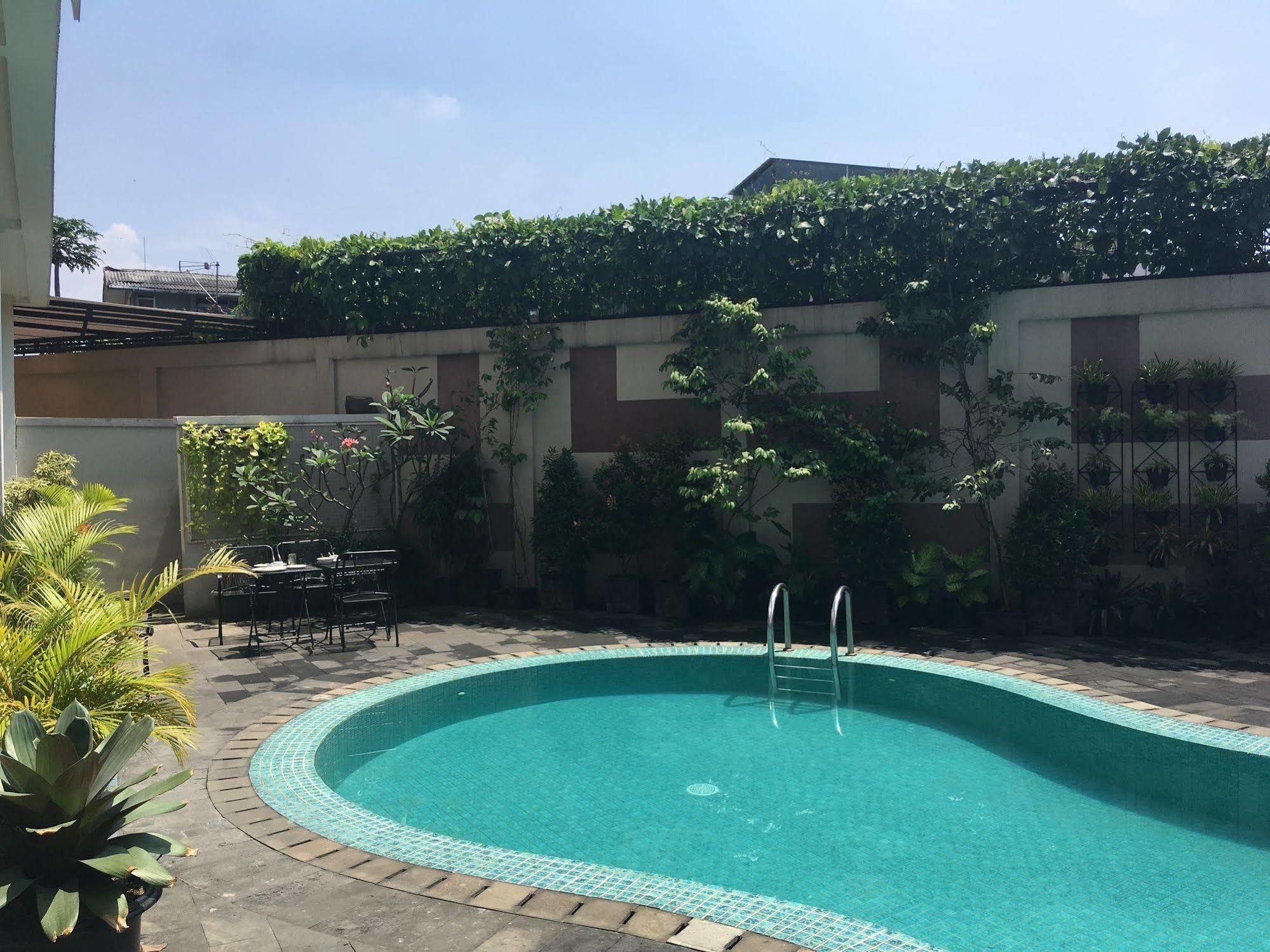The Eight Hotel Bandung Exterior foto